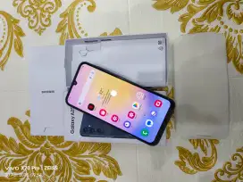 Samsung Galaxy A25 8/128gb ex Garansi Resmi Sein super mulus like new