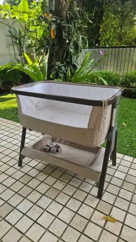 Preloved Tutti Bambini Cozee Bedside Crib Baby Bayi Box Tempat Tidur