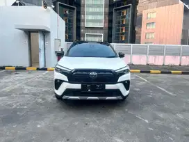 Toyota Corolla Cross GR Hybrid 2023 Twotone Putih Metalik low km