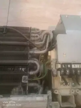Servis ac mampet,ac bocor,ac tidak dingin, bongkar pasang ac