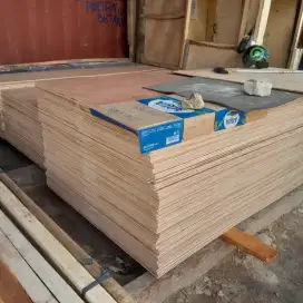 Papan triplek bahan kayu meranti