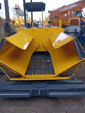 Dijual Sumitomo HB2045C Asphalt Finisher Buildup Jepang - Harga DP