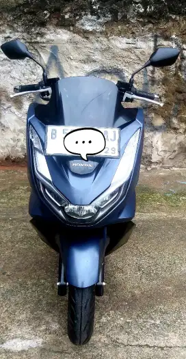 Dp 1.5jt Bi jelek KTP daerah bs kredit Honda PCX 160 150