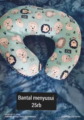 Bantal menyusui dan bantal anti peyang bayi