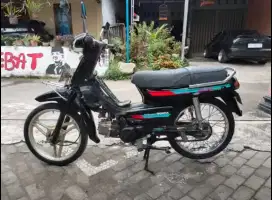 Jialing mirip grand tahun 2000 plat AB Bantul