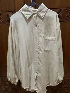 kemeja bahan linen, cocok untuk hijabers