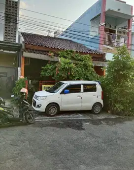 Dijual cepat rumah di jl pajaga Depok 2 tengah