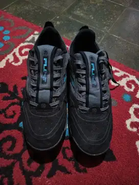 JUAL SEPATU FUTSAL