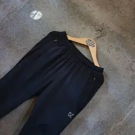 Celana Olahraga LOTTO