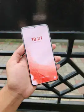 Samsung s22 plus 5G 8/256 gb