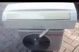 Jual ac Sharp 3/4 pk lowwat 590 watt kondisi 95% ori semua