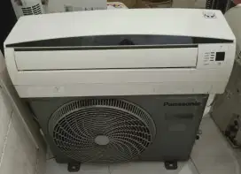 Jual ac Sharp 1/2 pk R32 lowwat 360 watt kondisi 95% ori semua