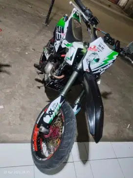 Kawasaki KLX D'Tracker