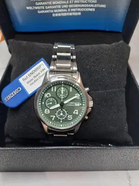 Seiko Green Dial Chronograph SND099 P1