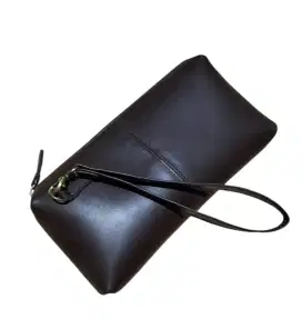 Pouch Tas Tangan Kulit Asli
Muat Hp Dompet dll