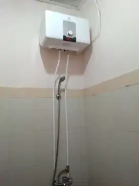 Jasa pasang water heater listrik dan gas