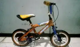 Dijual sepeda BMX PACIFIC anak msih bgus ban masih tebal tinggal pakai