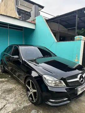 Mercedes-Benz C200 2013 Bensin