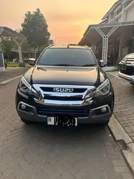 Jual isuzu MUX premiere 2017