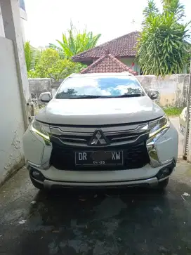 Mitsubishi Pajero Sport 2.4 L Dakar A/T Bensin