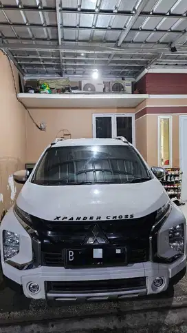 Mitsubishi Xpander Cross Premium Package 2021 AT