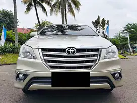 Toyota Innova V AT Bensin 2014 Rawatan