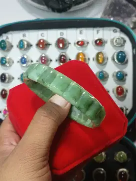 GELANG NEPHRITE JADE GREAT AAA