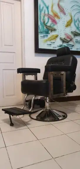 Kursi Barber Hidrolik