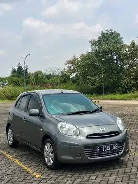 Nissan March AT 2011 Tgn1.  istimewa.