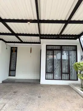 Jual Cepat Medland Transyogi  Dekat Mall