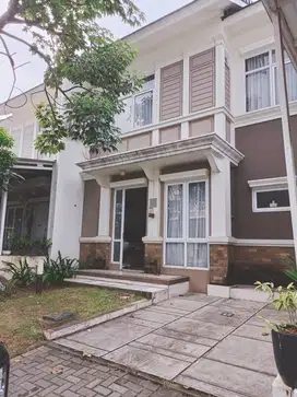 Rumah Adem dan Minimalist di Kota Wisata Cibubur