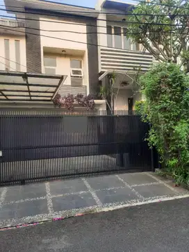Rumah Cantik Di Pondok Indah Jakarta Selatan