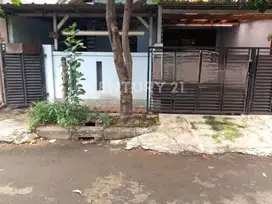 Di Jual Rumah Asri Dan Nyaman 2 Lantai Phr, Bekasi
