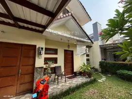Dijual Rumah Bagus Strategis Harga Menarik Di Alam Sutera