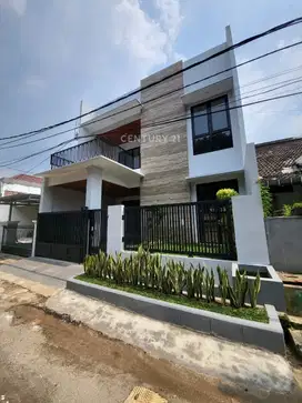 Rumah Cantik Siap Huni 2 Lantai Di Graha Bintaro GB16283