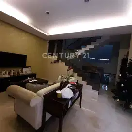 Rumah Bagus Siap Huni Furnished Di Pondok Pinang Jaksel.