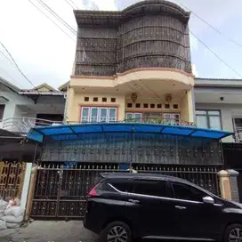 Dijual rumah via lelang perumahan villa tomang jakarta barat