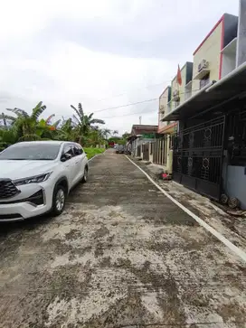 DIJUAL TANAH PINGGIR JALAN COR PERUMAHAN VILLA DAMAI HARGA NEGO