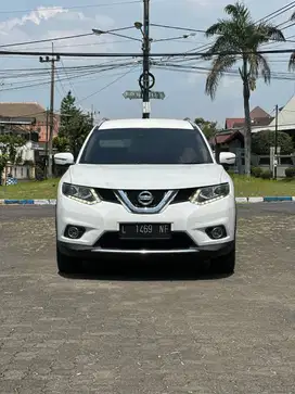 XTRAIL 2.5 2015 MATIC SUPER TOP KONDISI