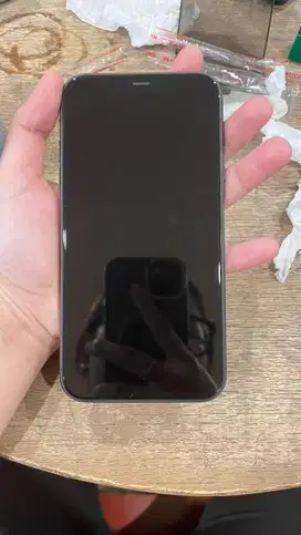 IPHONE 11 64 GB