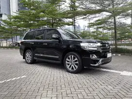 TOYOTA LAND CRUISER 200 VX-R 4.5 2018 LC200 ATPM LOW KM23.000