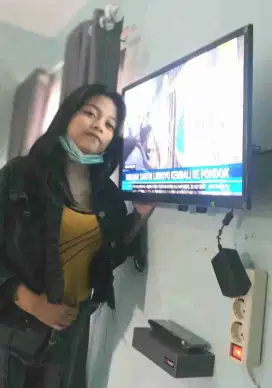 pasang & jual bracket utk gantungan tv led lcd di tembok rapih nyaman