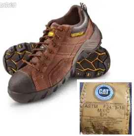 Sepatu original caterpillar made in Bangladesh keren buat naik harley