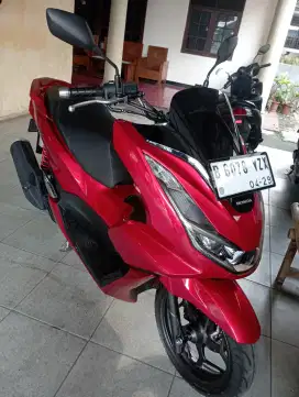 HONDA PCX Cbs 2024 GOOD CONDITION LIKE NEW