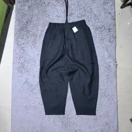 G.u balon long pants
Sz 30 reguler

Like new Gress. Anak Skena merapat