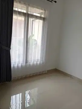 Dijual Rumah Hoek Siap Huni Di Cihanjuang Cimahi