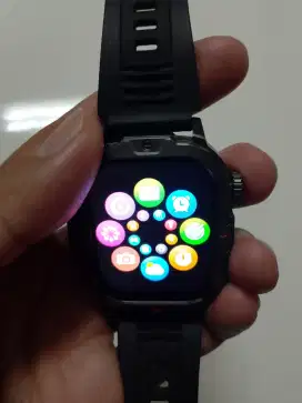 Jam tangan smartwatch