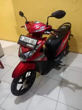 Beat injeksien 2013 merah