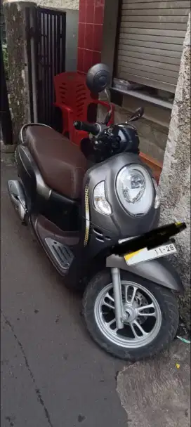 Di jual Scoopy tahun 2023