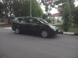 Grand Livina XV AT 3 baris